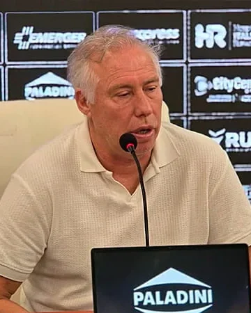 Sensini dio un paso al costado y Newell’s suma otro golpe en su crisis