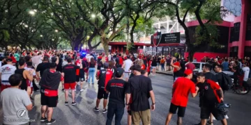 Newell’s arde: hinchas estallaron contra la dirigencia y exigieron la renuncia de Boero