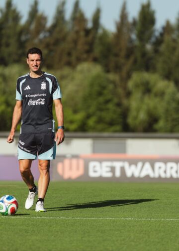 SCALONI REAGRUPA A SUS CAMPEONES PARA EL ÚLTIMO BAILE EN ARGENTINA EN LA PREVIA MUNDIALISTA