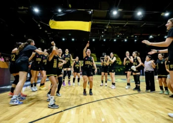 Las Rockeras ganaron y se aseguró el uno en la Conferencia Sur con presencia rosarina