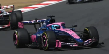 Colapinto sumó en China y sigue haciendo historia para el automovilismo argentino