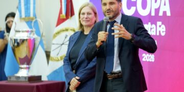 Pullaro lanzó la Copa Santa Fe y reafirmó el objetivo de convertir a la provincia “en la capital nacional del deporte”