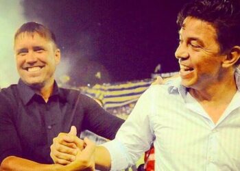 Bienvenido Chacho: Eduardo Germán Coudet ya está en Argentina para dirigir a River