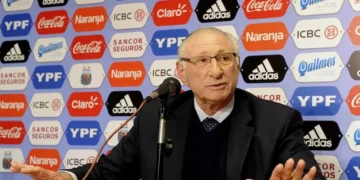 Adiós a Ernesto Cherquis Bialo, el arquitecto del relato deportivo