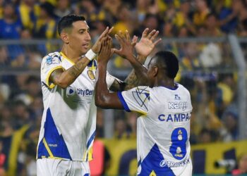 Central lo dio vuelta en Arroyito y se sube a la ilusión