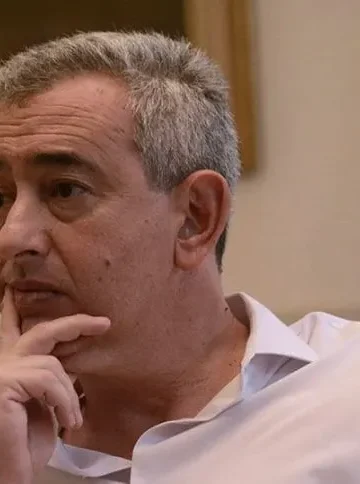 “Nunca pensé que se podía caer tan bajo”: el lapidario diagnóstico de Javkin sobre el caos en Newell’s