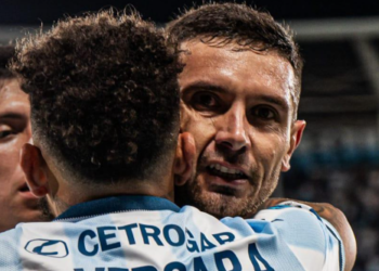 RACING 2-0 ESTUDIANTES (RC): TRIUNFO SIN SOBRESALTOS