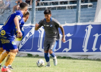 Golpe en el Olaeta: Argentino lo ganaba y terminó perdiendo ante Alem