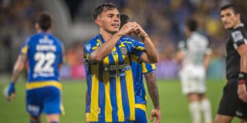 Con un gol agónico, Central se quedó con la victoria ante Sarmiento de Junín