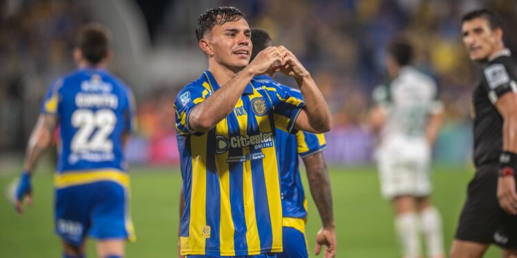 Con un gol agónico, Central se quedó con la victoria ante Sarmiento de Junín