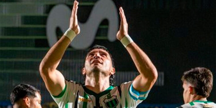 Nueva Chicago le ganó a Atlanta y se acercó a la punta de la zona B de la Primera Nacional 2026