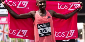 Histórico: Sabastian Sawe rompió la barrera de las dos horas y batió el récord mundial de maratón