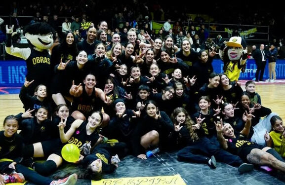 Obras ganó un partidazo e igualó la serie
