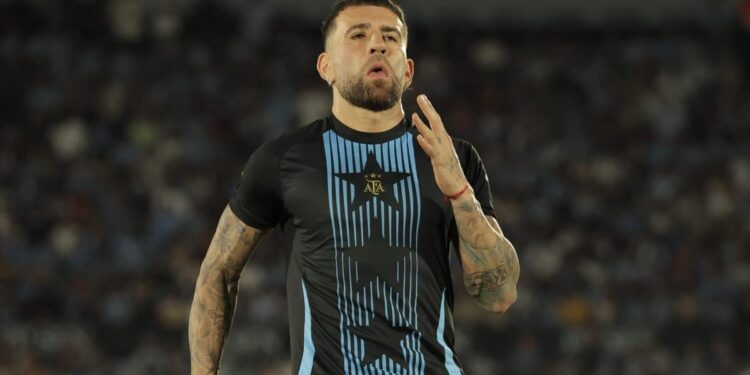 Argentina debuta con equipo completo: la amnistía de FIFA permite que Otamendi juegue ante Argelia