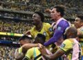 Brasil venció a Japón en los últimos minutos y clasificó a octavos de final