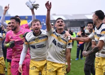 Primera Nacional: goleada de Atlanta ante Gimnasia de Jujuy para quedarse como único puntero