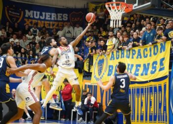 Quimsa se hizo fuerte en la Bombonerita y es el primer finalista
