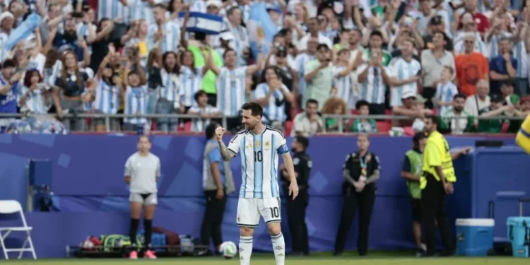 Messi hizo delirar al mundo: los medios internacionales se rinden ante el astro argentino