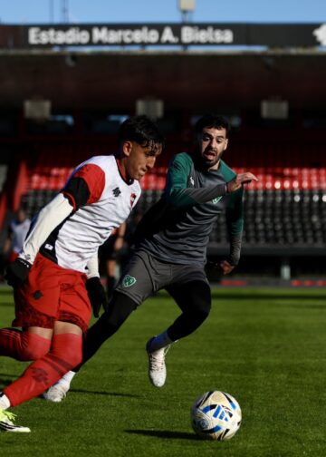 Newell’s igualó con Sarmiento en su primer amistoso de pretemporada