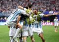 El corazón de un campeón no entiende de imposibles: Argentina avanza de ronda