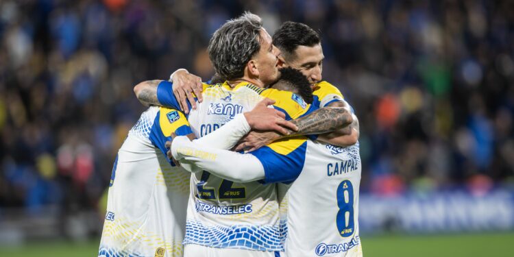 Central remontó ante Aldosivi y se mantiene en zona de clasificación