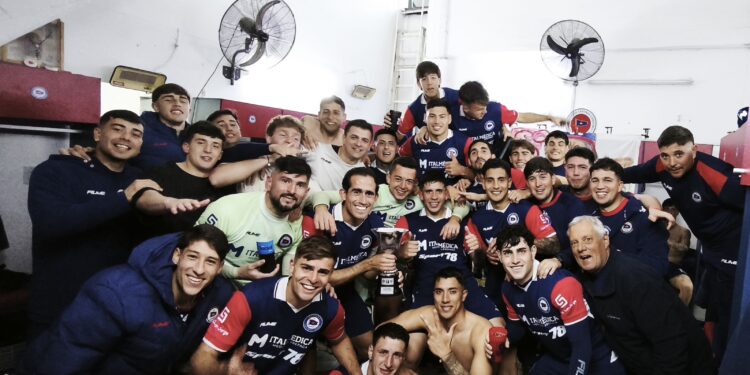 Central Córdoba goleó a Argentino en el Gabino Sosa y estiró su invicto a ocho partidos