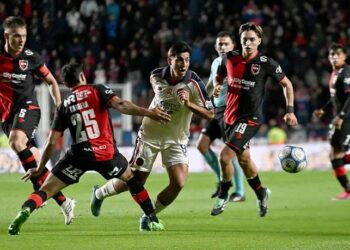 Newell’s rescató un punto en el Nuevo Gasómetro y sigue firme en la pelea por los playoffs